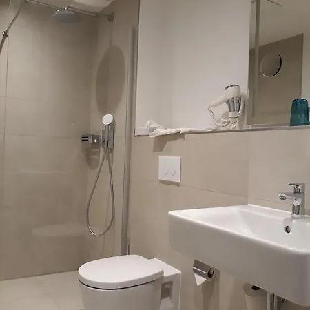 Lejlighed Komfort Trifft Idylle - Ferienwohnung Mit Seeblick *